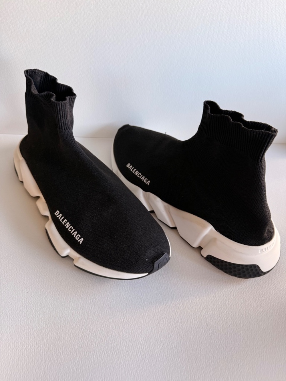 Shoes - Picture 2 of 6